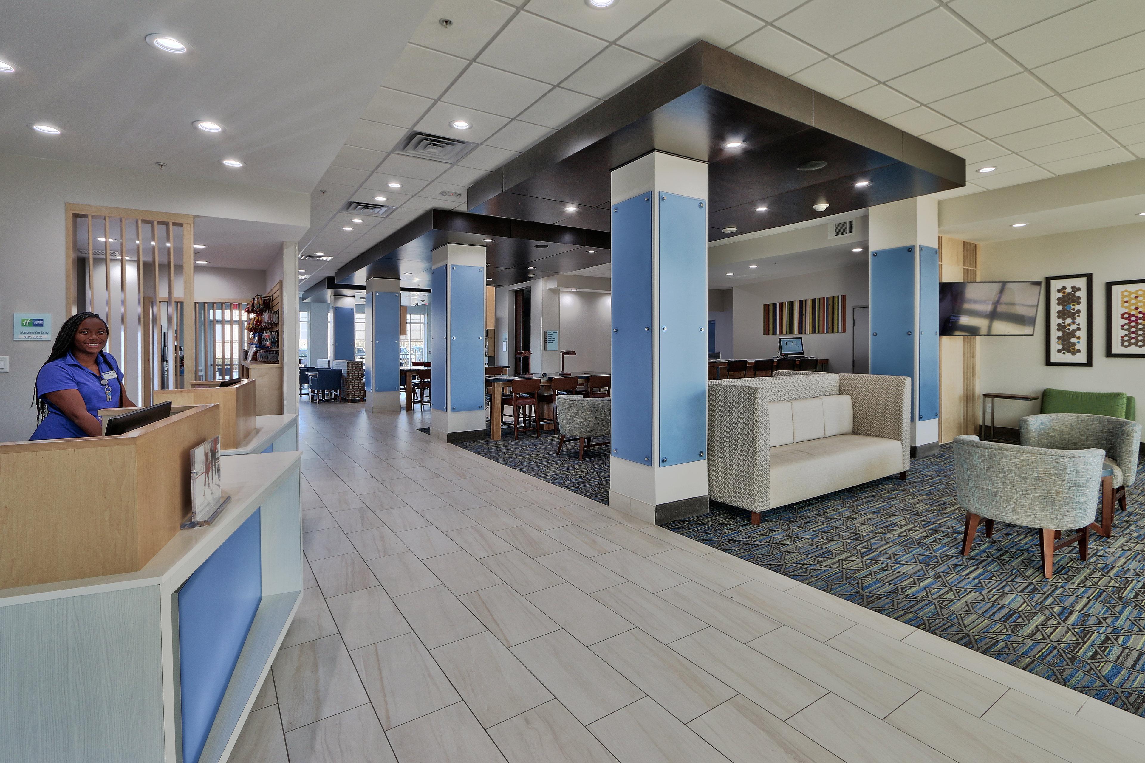 Holiday Inn Express & Suites - Houston East - Beltway 8 By Ihg Cloverleaf Eksteriør billede