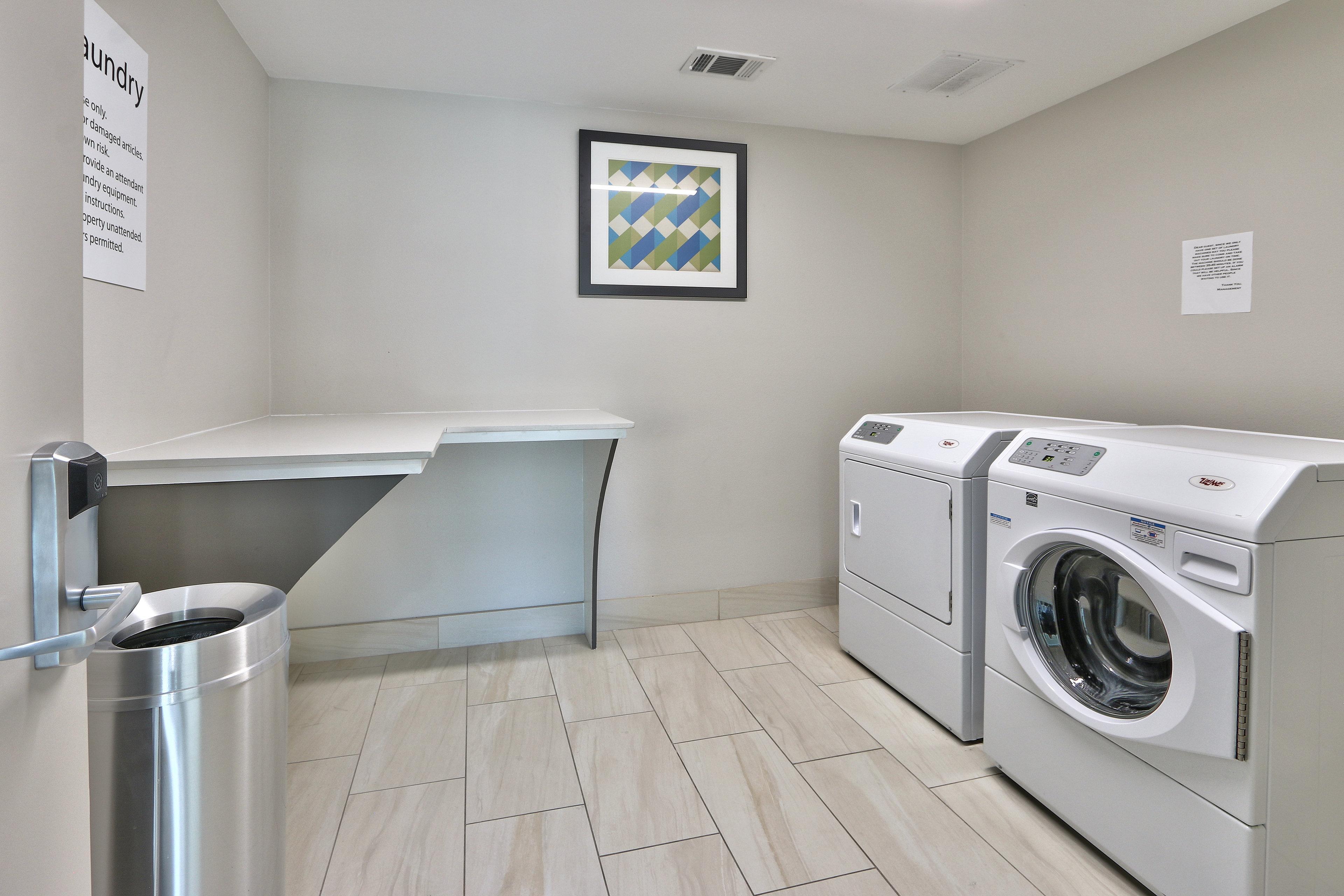 Holiday Inn Express & Suites - Houston East - Beltway 8 By Ihg Cloverleaf Eksteriør billede